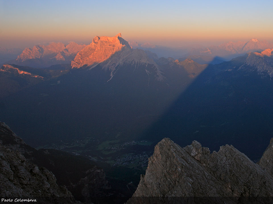 Pelmo all'alba visto dalle Marmarole